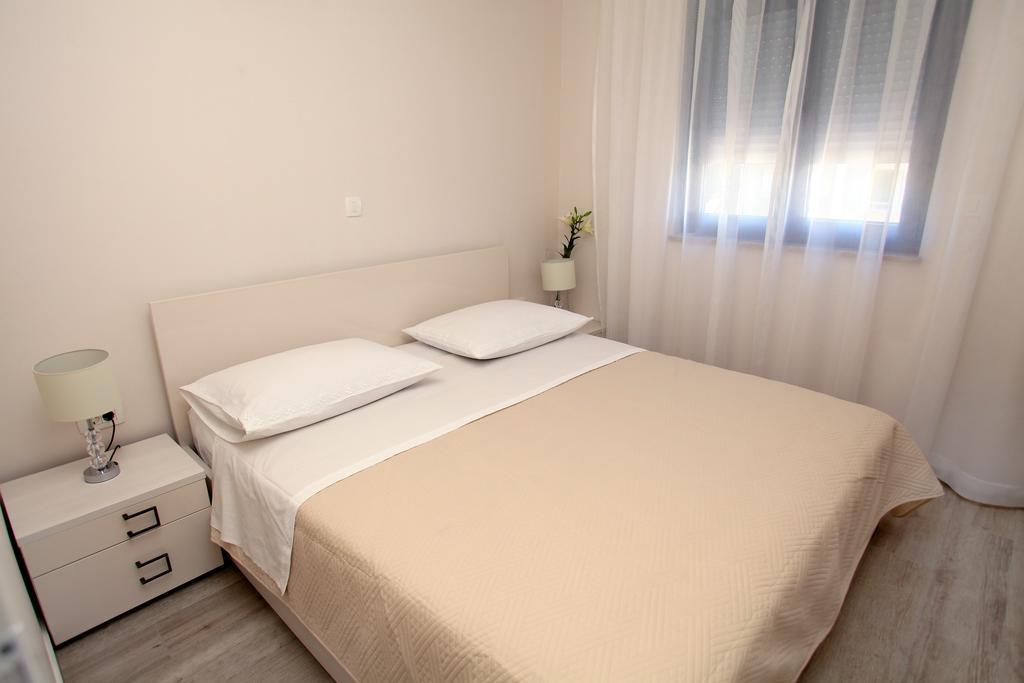 Apartments Villa Aquamarie Trogir Dış mekan fotoğraf