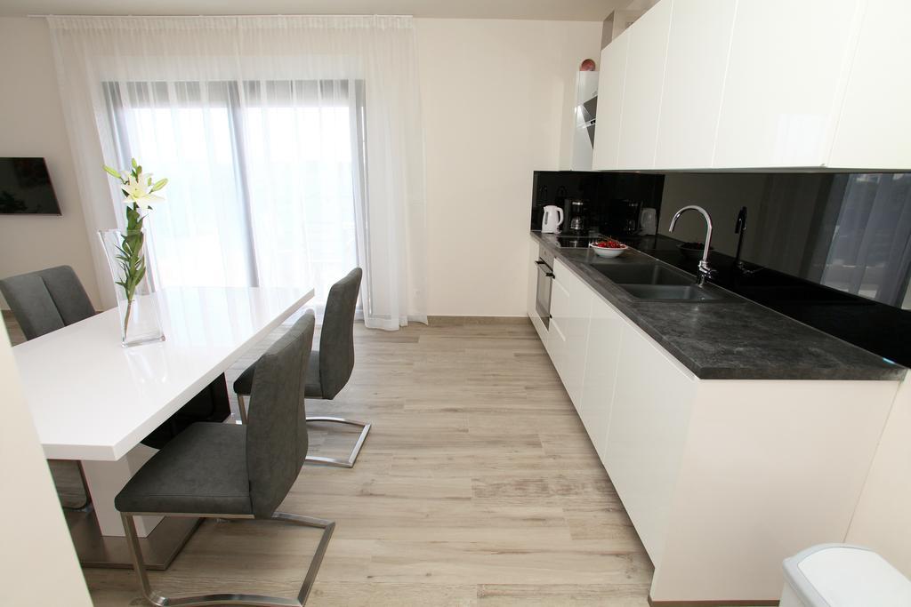 Apartments Villa Aquamarie Trogir Dış mekan fotoğraf