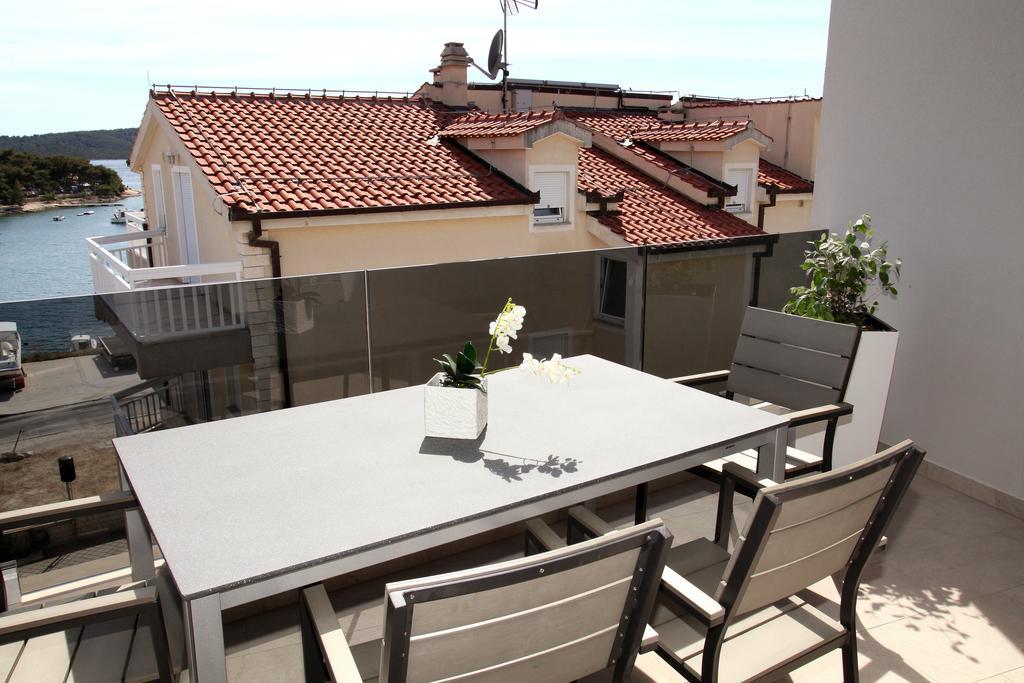 Apartments Villa Aquamarie Trogir Dış mekan fotoğraf