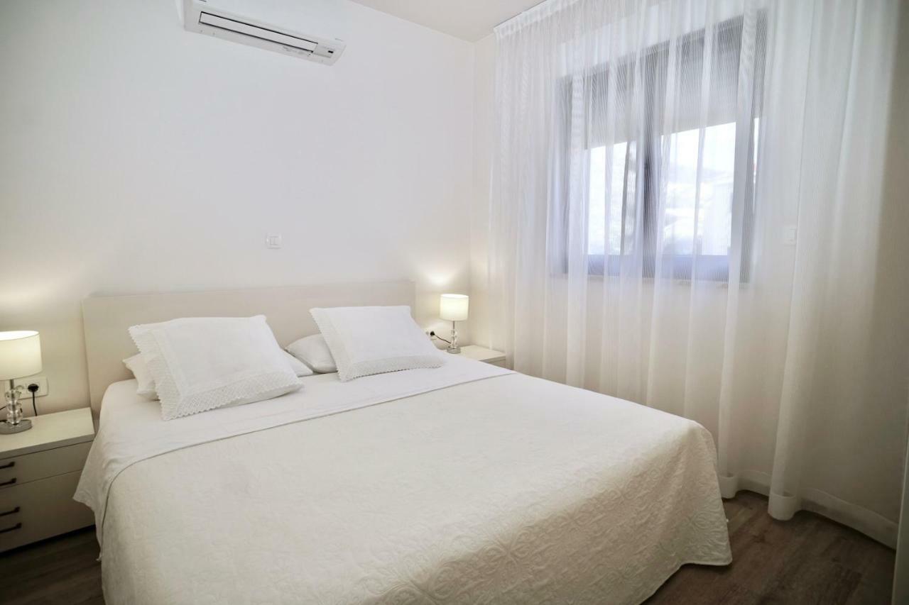 Apartments Villa Aquamarie Trogir Dış mekan fotoğraf