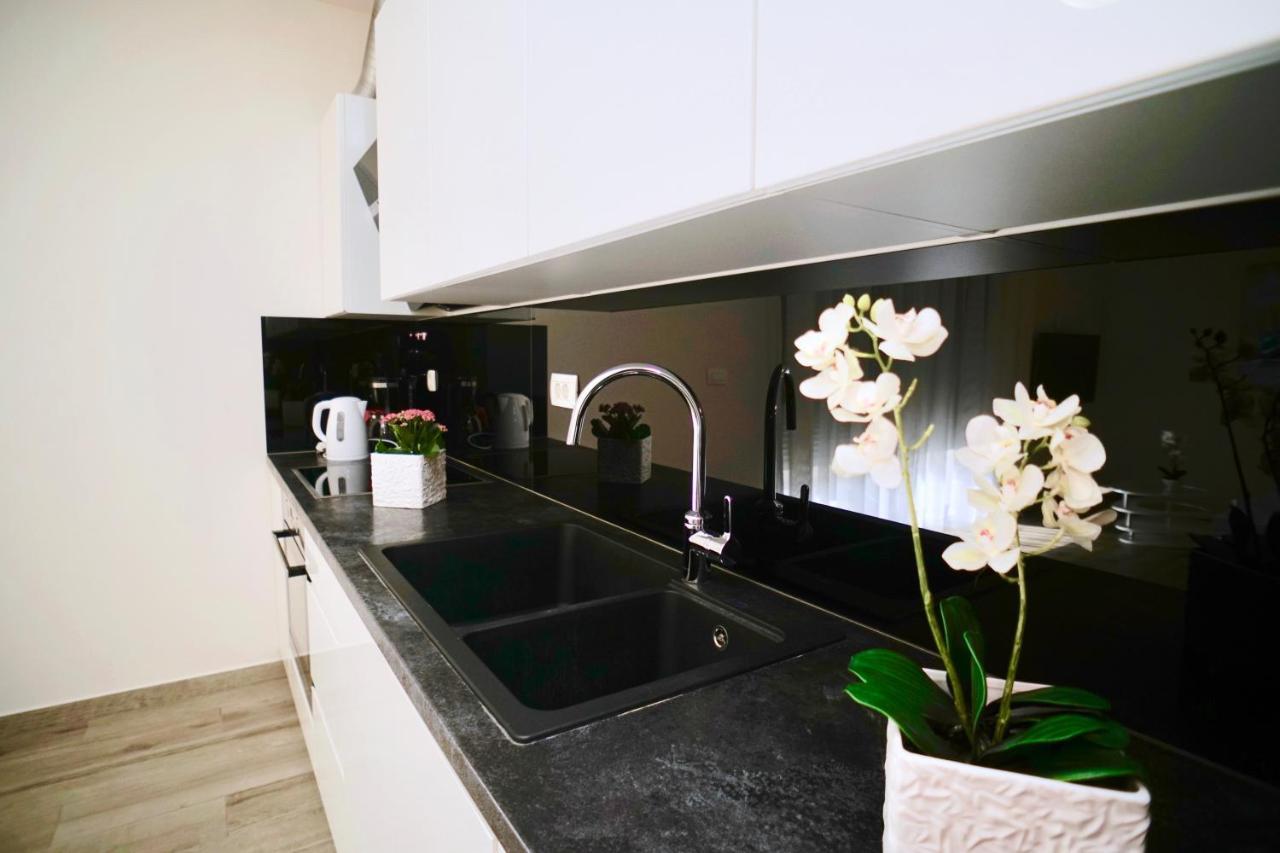 Apartments Villa Aquamarie Trogir Dış mekan fotoğraf