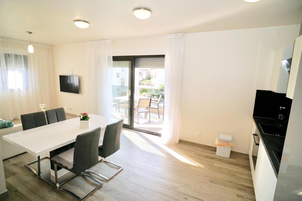 Apartments Villa Aquamarie Trogir Dış mekan fotoğraf